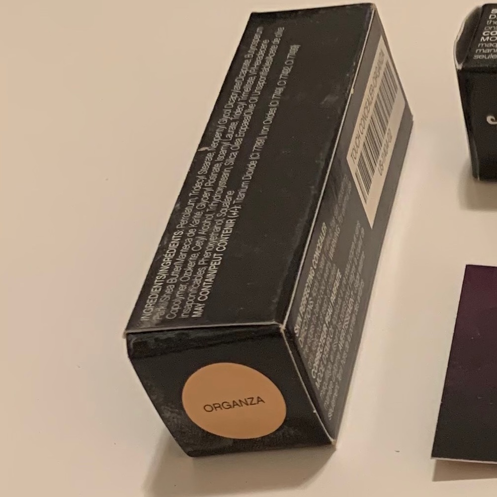 Younique Concealer
